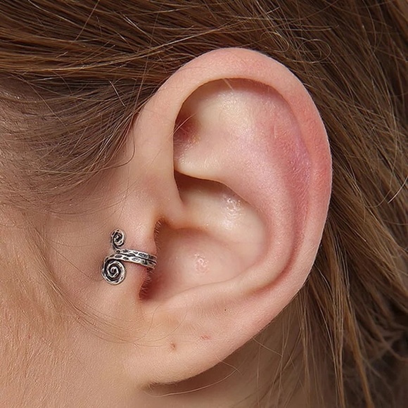 Jewelry - Sterling Silver Snail Ear Cuff Earrings